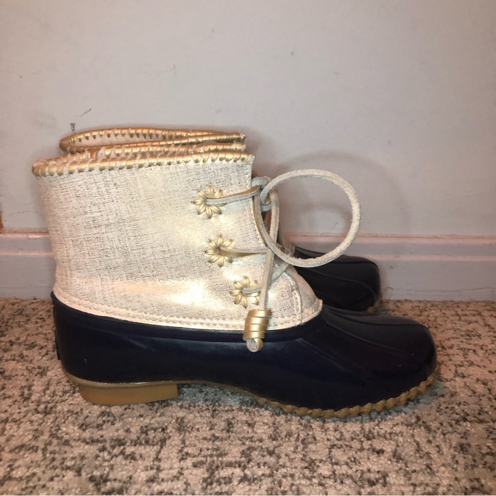 Jack Rogers Chloe Midnight Blue & Gold Duck Fleece Lined Rain Boots Size 8